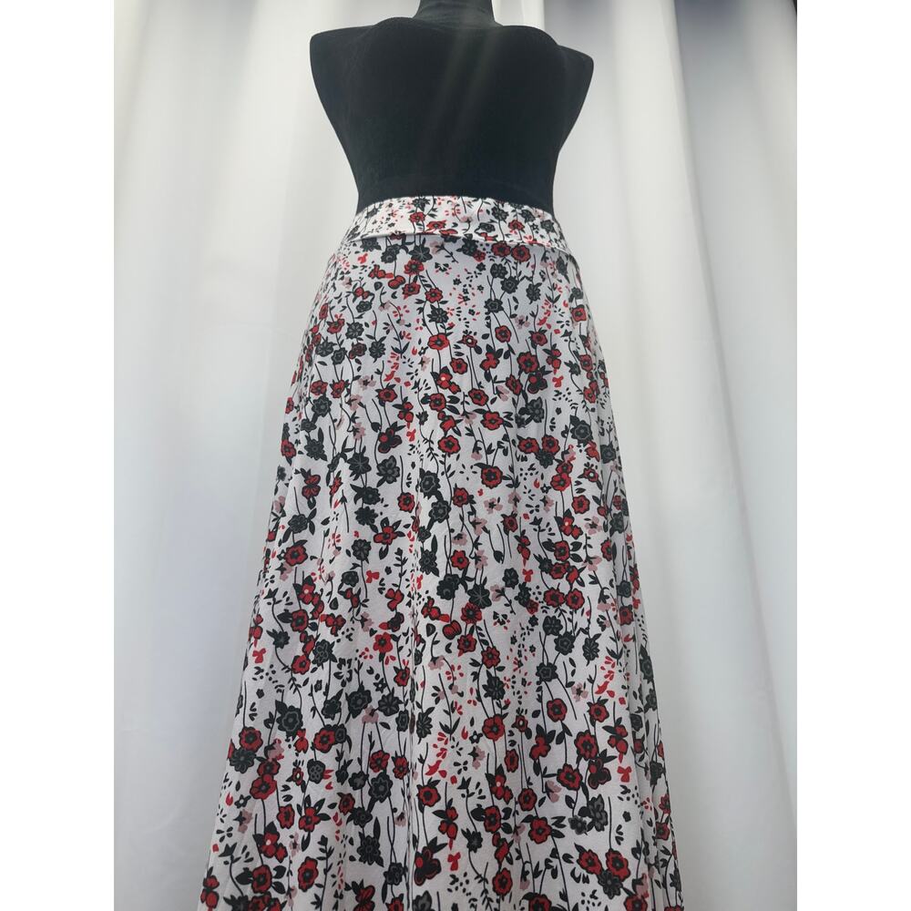 Emily Stacy, long floral skirt. Size L 
Waist 13
Length 34